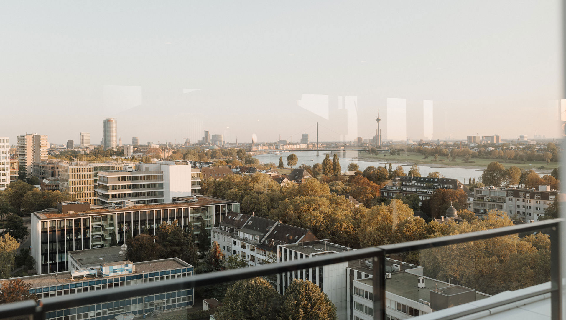 sturmfreie-bude-duesseldorf-hochzeitslocation-slider-4